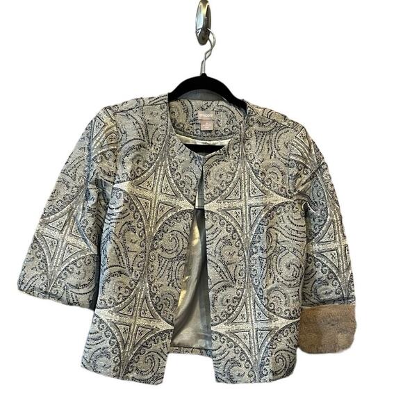 Chico's NWT Jacquard Jacket Convertible Faux Fur Cuff Cream Silver size 1P 8-10P - Picture 12 of 13